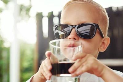 Nem akarsz cukrot adni a gyereknek? Ezek az édesítőszerek még károsabbak lehetnek